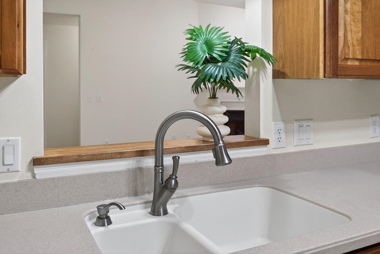 1151 DECCA DR, HARRISONBURG, Virginia 22801, 3 Bedrooms Bedrooms, ,2 BathroomsBathrooms,Residential,1151 DECCA DR,674932 MLS # 674932