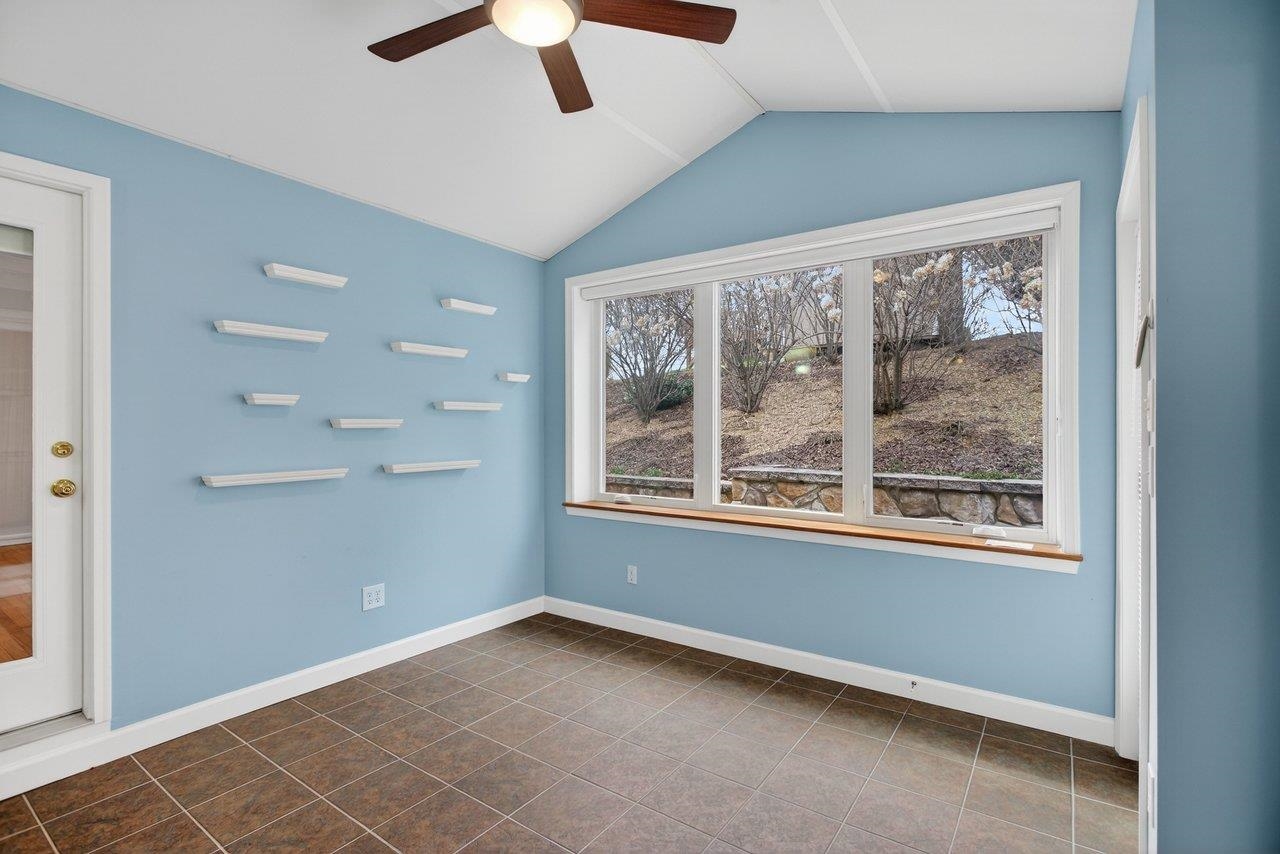 1151 DECCA DR, HARRISONBURG, Virginia 22801, 3 Bedrooms Bedrooms, ,2 BathroomsBathrooms,Residential,1151 DECCA DR,674932 MLS # 674932