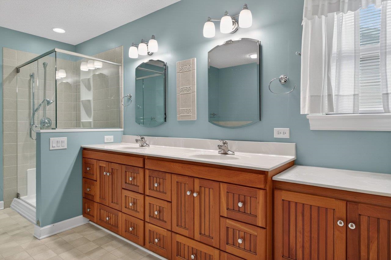 1151 DECCA DR, HARRISONBURG, Virginia 22801, 3 Bedrooms Bedrooms, ,2 BathroomsBathrooms,Residential,1151 DECCA DR,674932 MLS # 674932