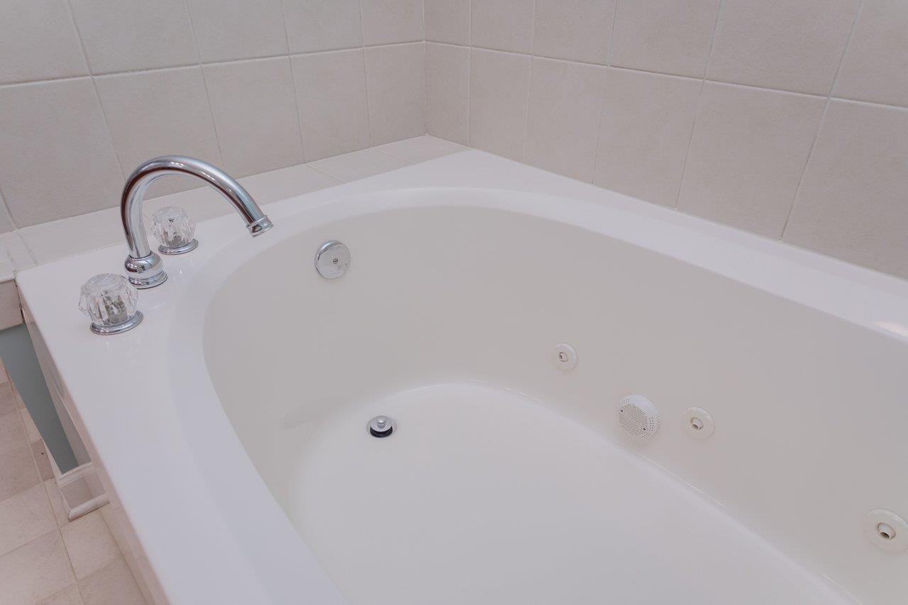 1151 DECCA DR, HARRISONBURG, Virginia 22801, 3 Bedrooms Bedrooms, ,2 BathroomsBathrooms,Residential,1151 DECCA DR,674932 MLS # 674932