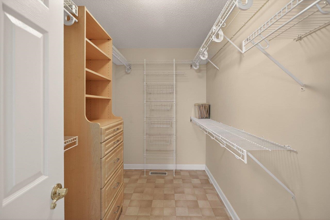 1151 DECCA DR, HARRISONBURG, Virginia 22801, 3 Bedrooms Bedrooms, ,2 BathroomsBathrooms,Residential,1151 DECCA DR,674932 MLS # 674932