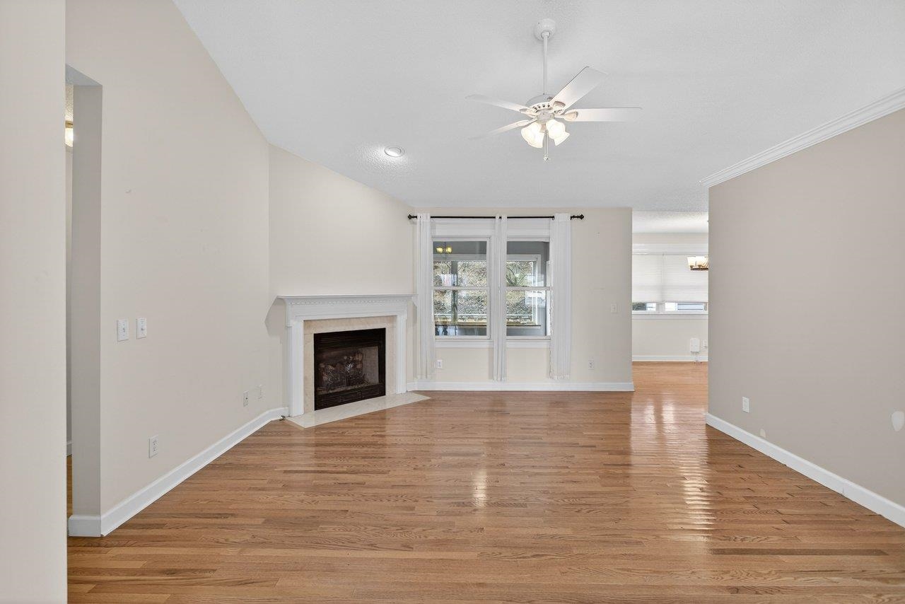 1151 DECCA DR, HARRISONBURG, Virginia 22801, 3 Bedrooms Bedrooms, ,2 BathroomsBathrooms,Residential,1151 DECCA DR,674932 MLS # 674932