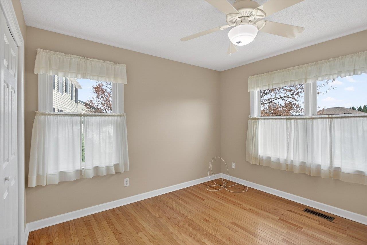 1151 DECCA DR, HARRISONBURG, Virginia 22801, 3 Bedrooms Bedrooms, ,2 BathroomsBathrooms,Residential,1151 DECCA DR,674932 MLS # 674932