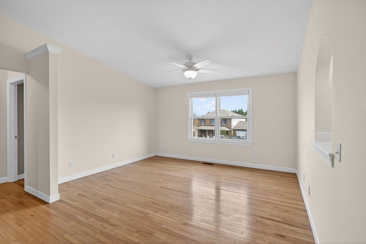 1151 DECCA DR, HARRISONBURG, Virginia 22801, 3 Bedrooms Bedrooms, ,2 BathroomsBathrooms,Residential,1151 DECCA DR,674932 MLS # 674932