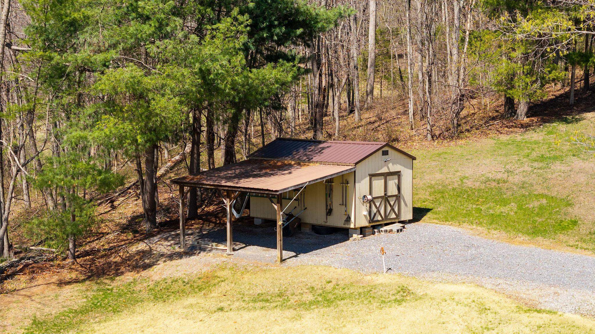 210 ANDERSON FARM RD, ROCKBRIDGE BATHS, Virginia 24473, 3 Bedrooms Bedrooms, ,2 BathroomsBathrooms,Residential,210 ANDERSON FARM RD,674945 MLS # 674945