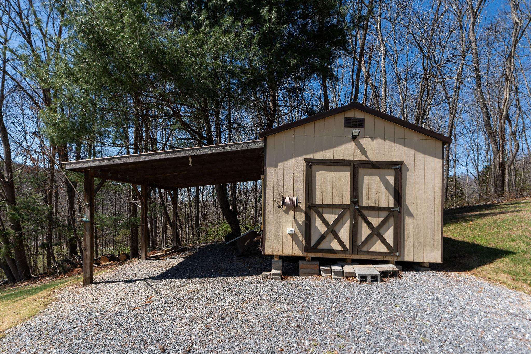 210 ANDERSON FARM RD, ROCKBRIDGE BATHS, Virginia 24473, 3 Bedrooms Bedrooms, ,2 BathroomsBathrooms,Residential,210 ANDERSON FARM RD,674945 MLS # 674945