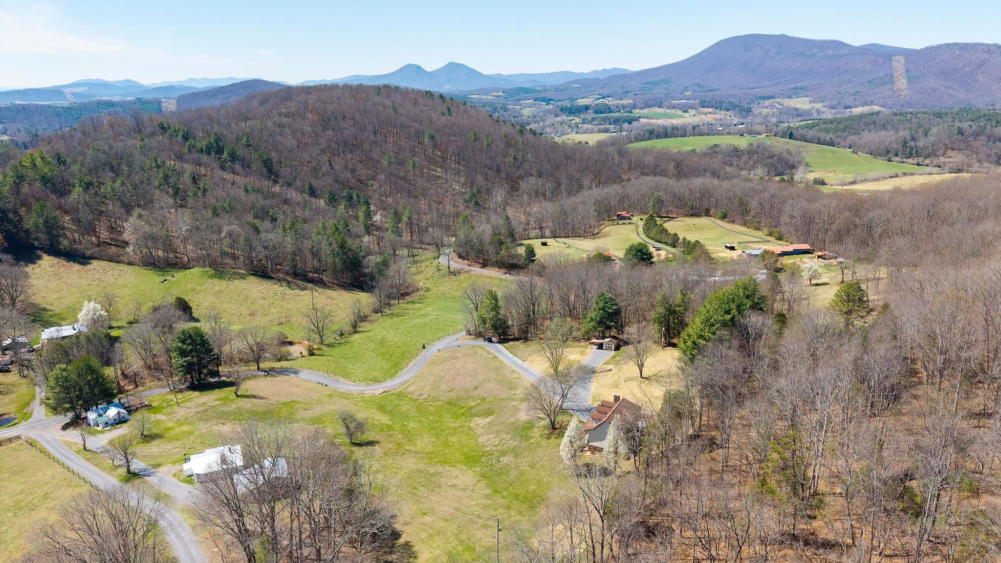 210 ANDERSON FARM RD, ROCKBRIDGE BATHS, Virginia 24473, 3 Bedrooms Bedrooms, ,2 BathroomsBathrooms,Residential,210 ANDERSON FARM RD,674945 MLS # 674945