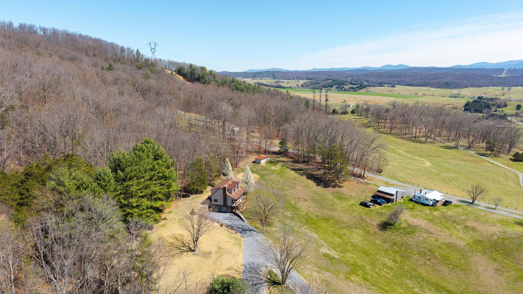 210 ANDERSON FARM RD, ROCKBRIDGE BATHS, Virginia 24473, 3 Bedrooms Bedrooms, ,2 BathroomsBathrooms,Residential,210 ANDERSON FARM RD,674945 MLS # 674945
