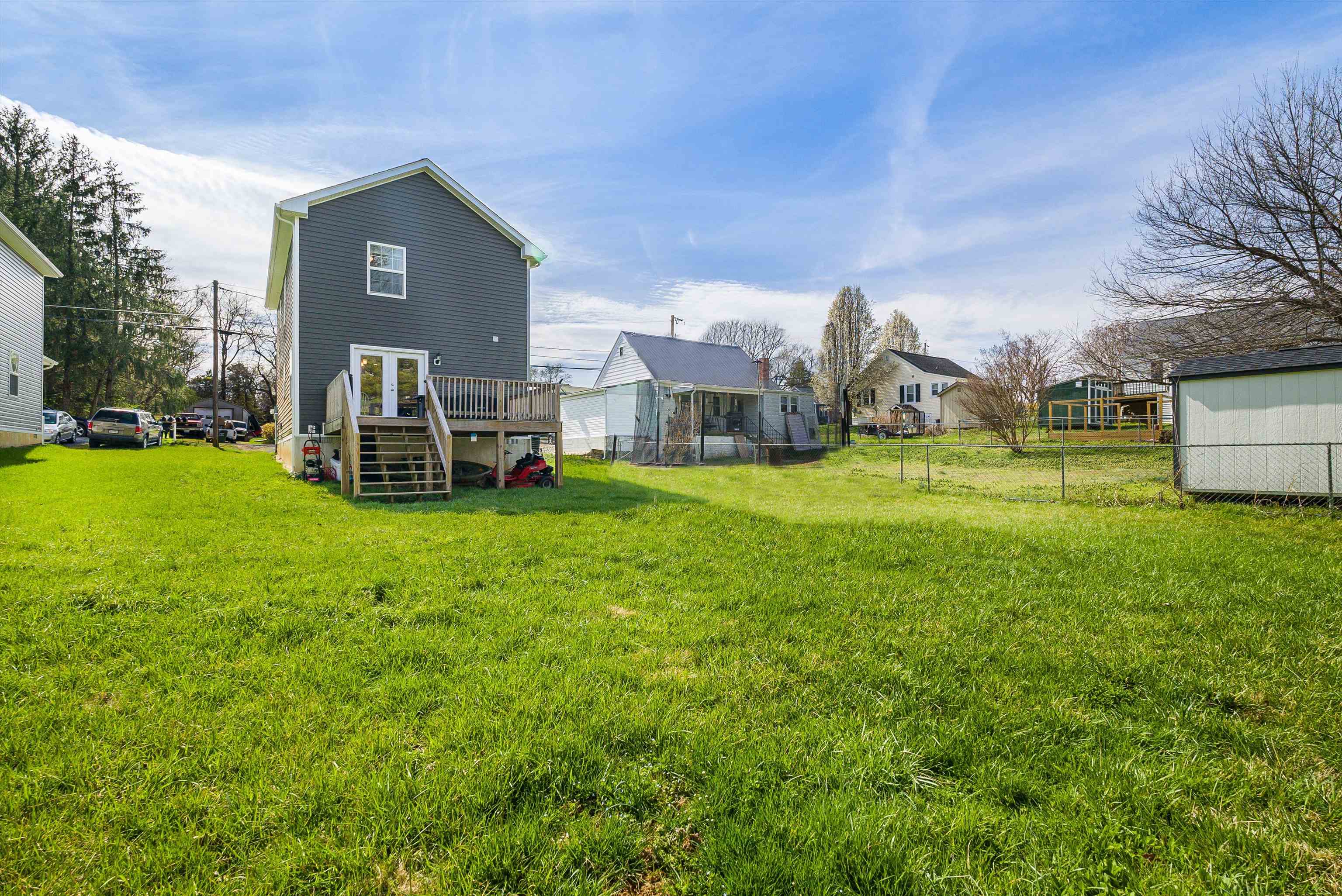 32 REED ST, FISHERSVILLE, Virginia 22939, 3 Bedrooms Bedrooms, ,2 BathroomsBathrooms,Residential,32 REED ST,674949 MLS # 674949