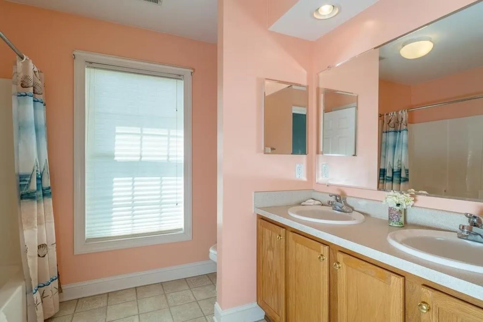 2178 CHURCHVILLE AVE, STAUNTON, Virginia 24401, 3 Bedrooms Bedrooms, ,2 BathroomsBathrooms,Residential,2178 CHURCHVILLE AVE,674956 MLS # 674956