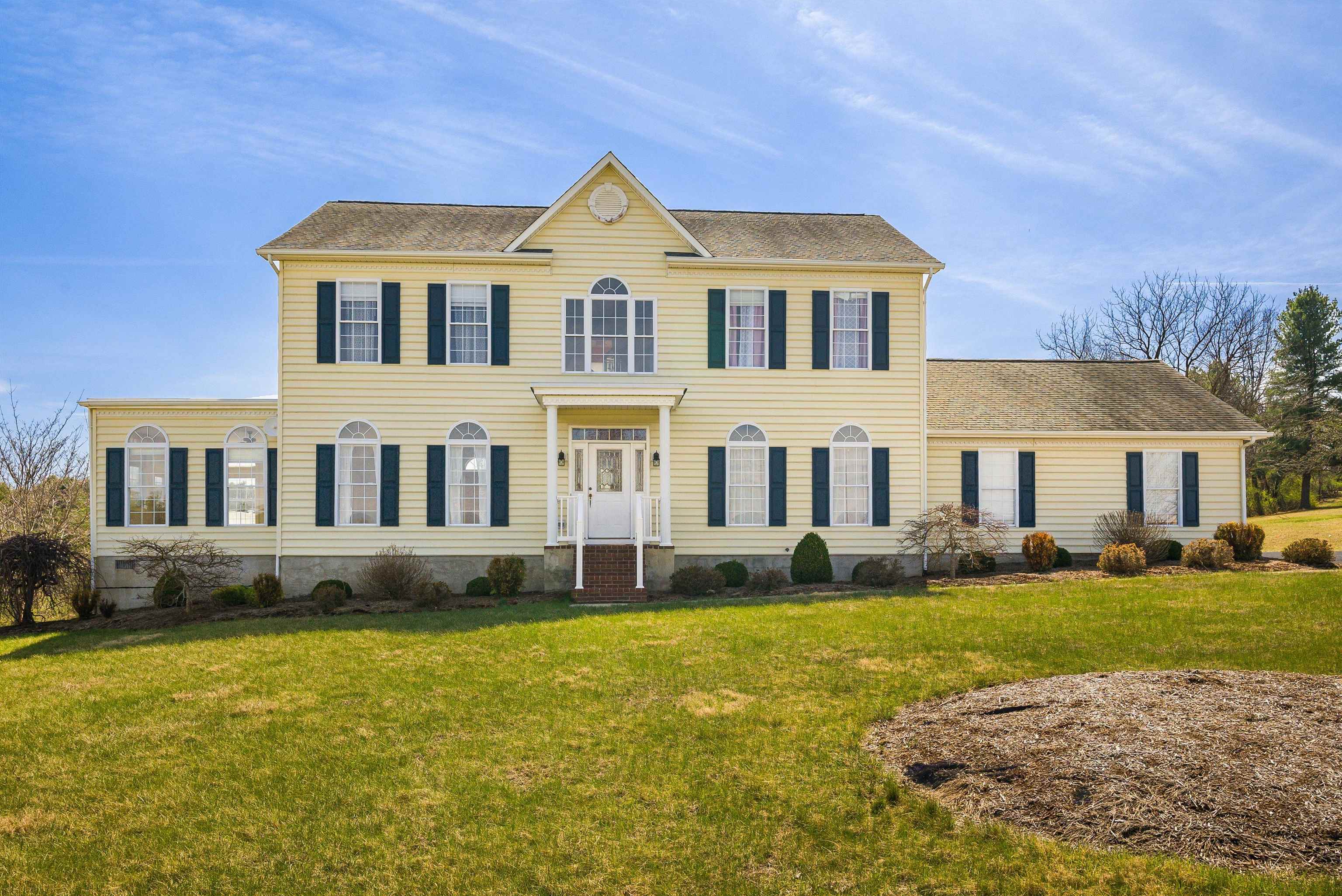 2178 CHURCHVILLE AVE, STAUNTON, Virginia 24401, 3 Bedrooms Bedrooms, ,2 BathroomsBathrooms,Residential,2178 CHURCHVILLE AVE,674956 MLS # 674956