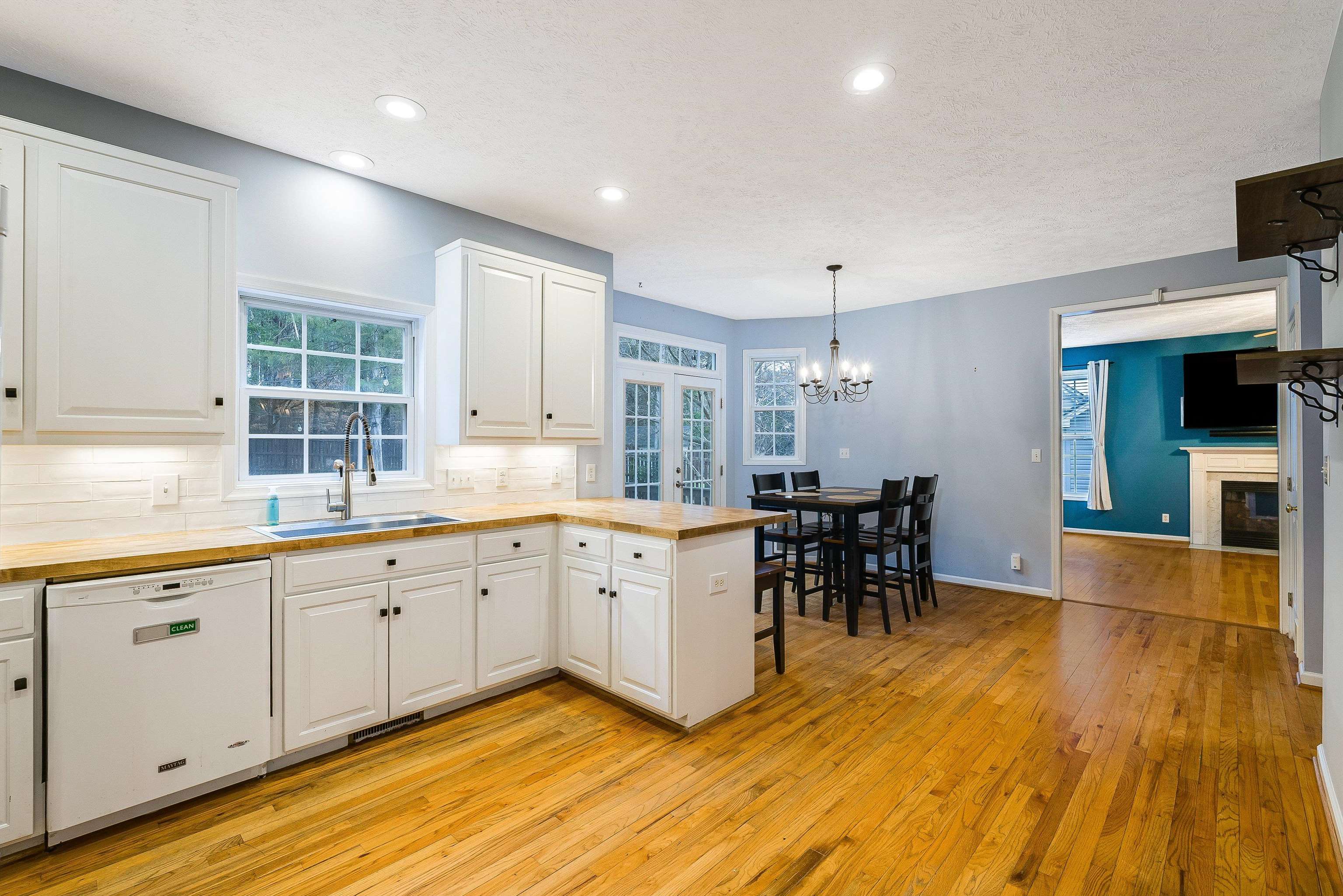 773 JEFFERSON DR, PALMYRA, Virginia 22963, 3 Bedrooms Bedrooms, ,2 BathroomsBathrooms,Residential,773 JEFFERSON DR,674961 MLS # 674961