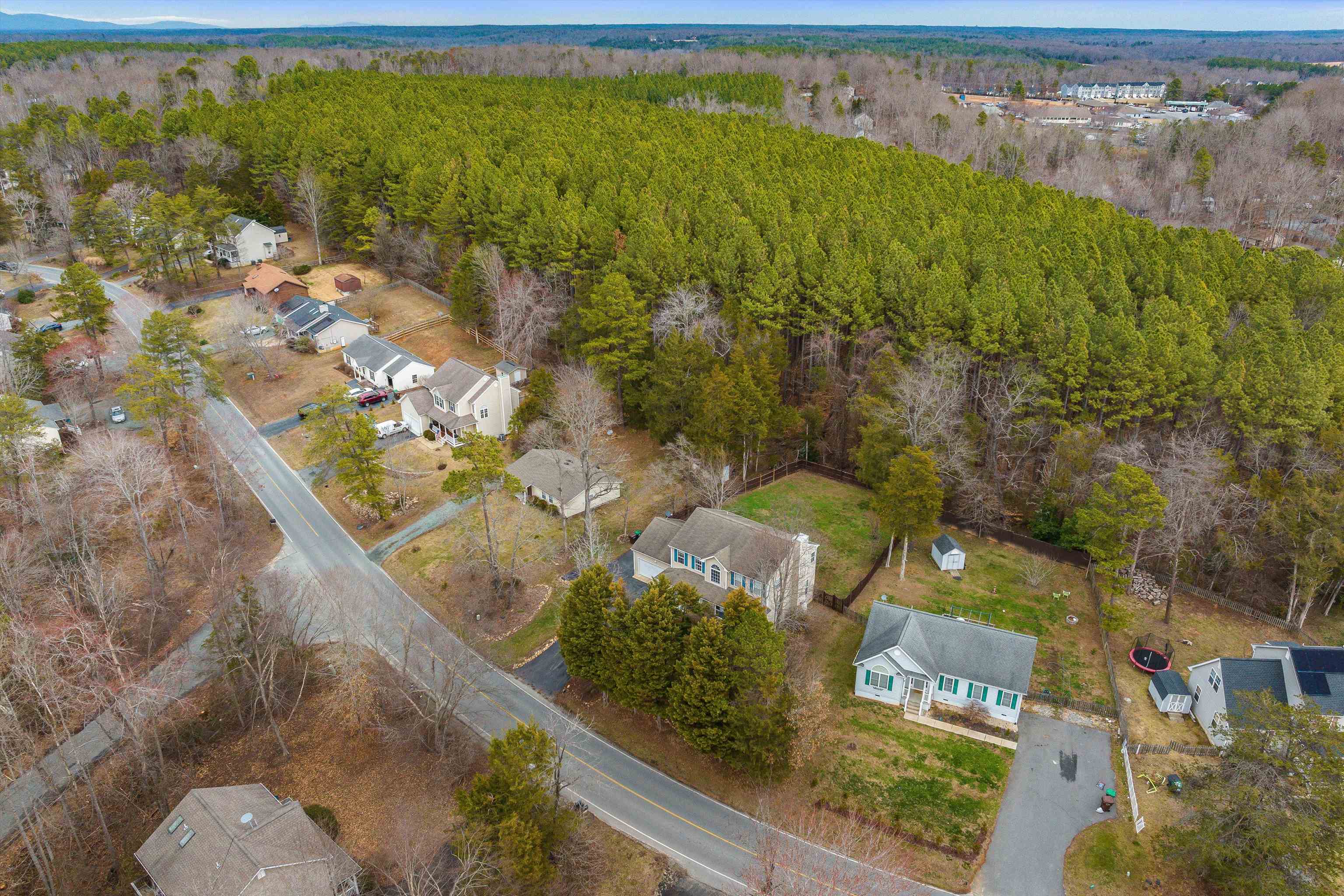 773 JEFFERSON DR, PALMYRA, Virginia 22963, 3 Bedrooms Bedrooms, ,2 BathroomsBathrooms,Residential,773 JEFFERSON DR,674961 MLS # 674961