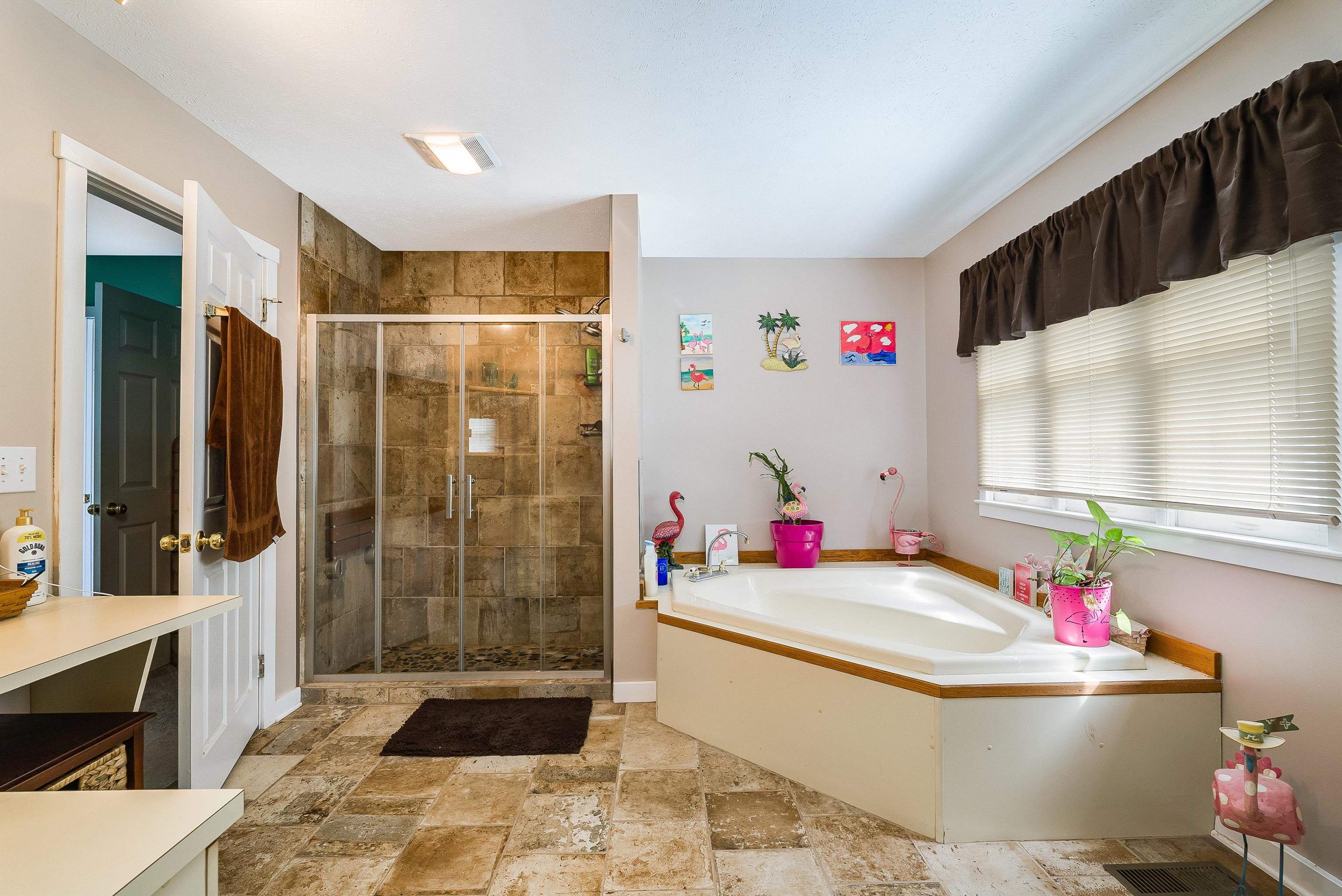 259 TALIAFERRO DR, CHURCHVILLE, Virginia 24421, 3 Bedrooms Bedrooms, ,2 BathroomsBathrooms,Residential,259 TALIAFERRO DR,674963 MLS # 674963