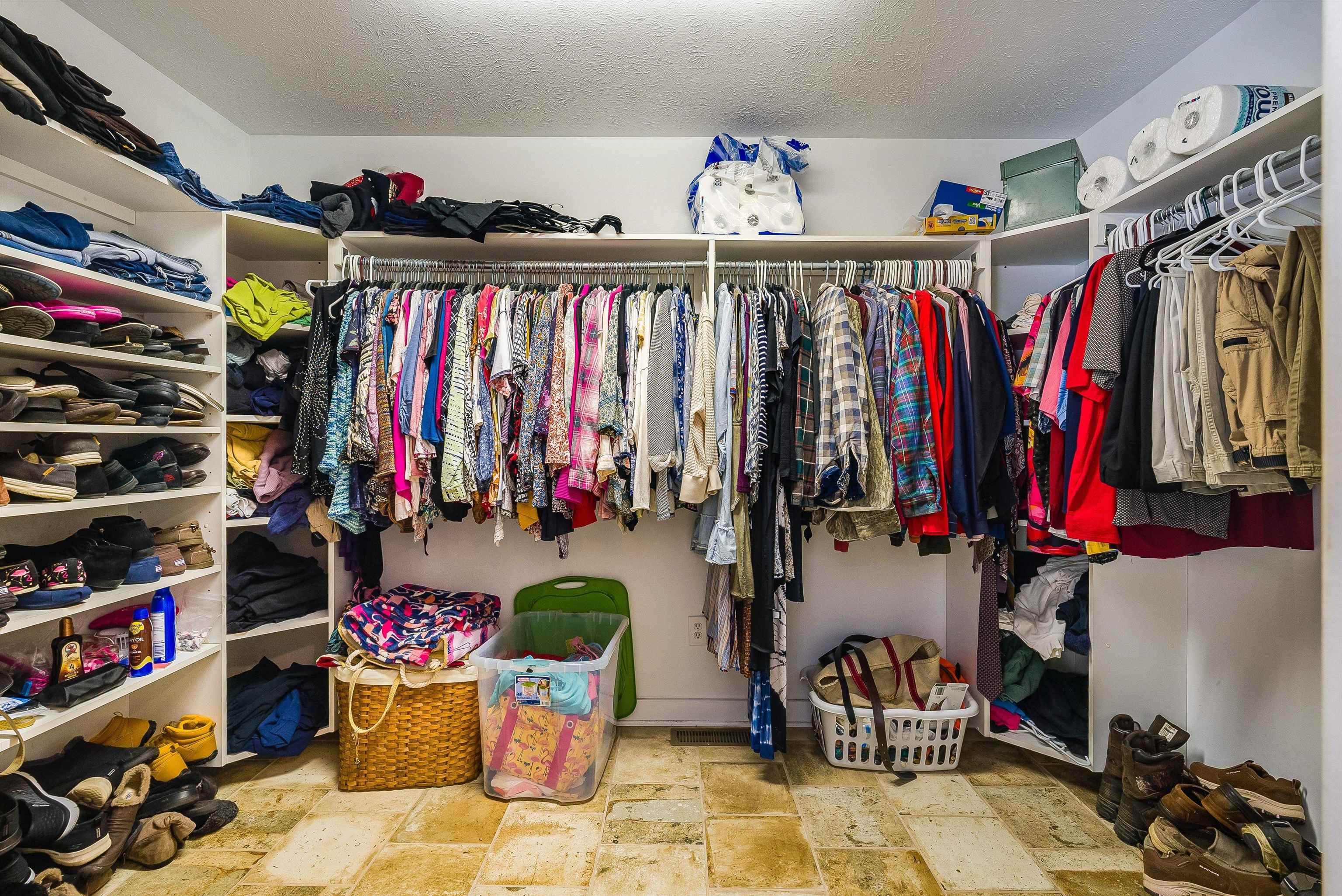 259 TALIAFERRO DR, CHURCHVILLE, Virginia 24421, 3 Bedrooms Bedrooms, ,2 BathroomsBathrooms,Residential,259 TALIAFERRO DR,674963 MLS # 674963