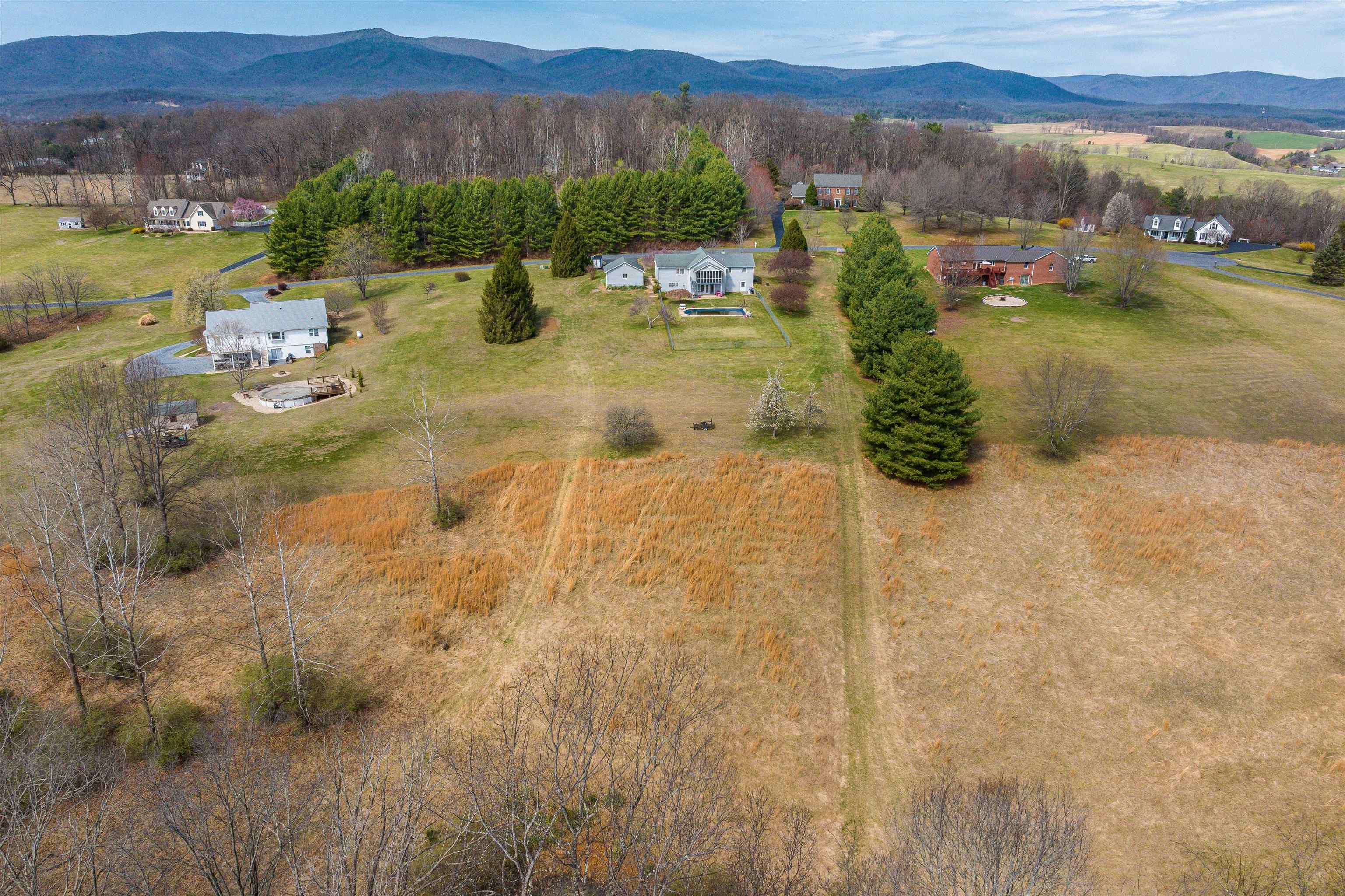 259 TALIAFERRO DR, CHURCHVILLE, Virginia 24421, 3 Bedrooms Bedrooms, ,2 BathroomsBathrooms,Residential,259 TALIAFERRO DR,674963 MLS # 674963