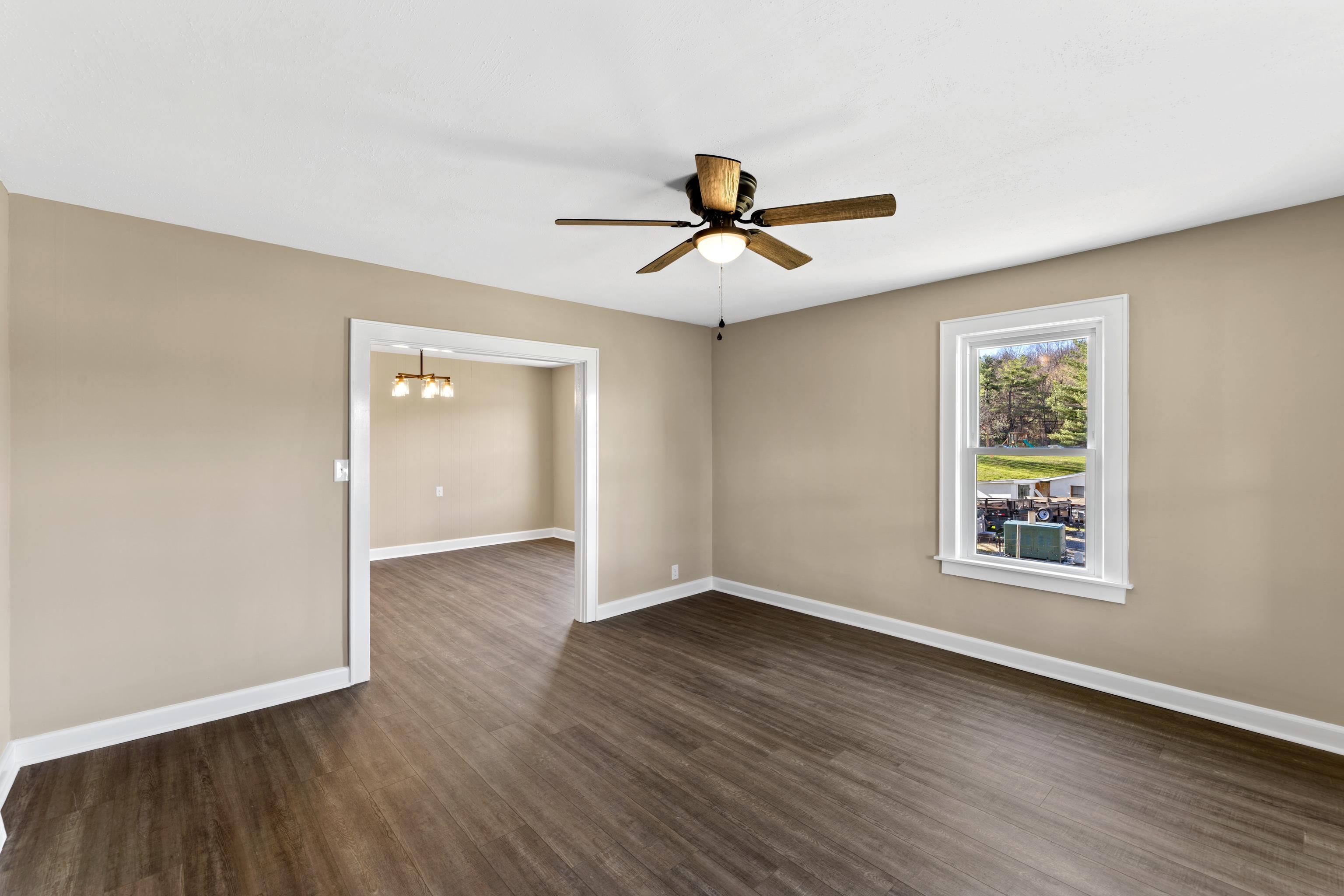 14 MULBERRY ST, STAUNTON, Virginia 24401, 4 Bedrooms Bedrooms, ,2 BathroomsBathrooms,Residential,14 MULBERRY ST,674965 MLS # 674965