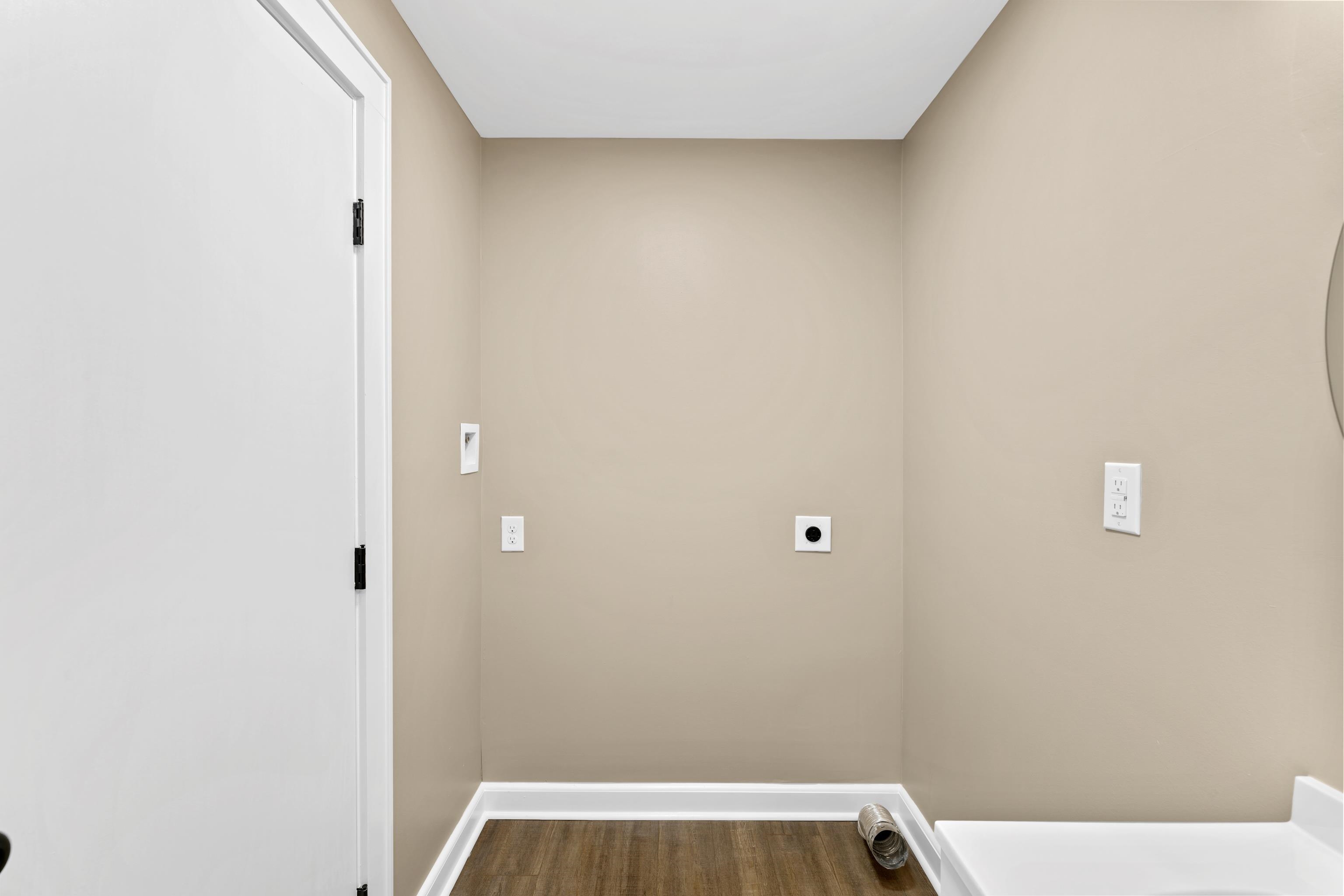 14 MULBERRY ST, STAUNTON, Virginia 24401, 4 Bedrooms Bedrooms, ,2 BathroomsBathrooms,Residential,14 MULBERRY ST,674965 MLS # 674965