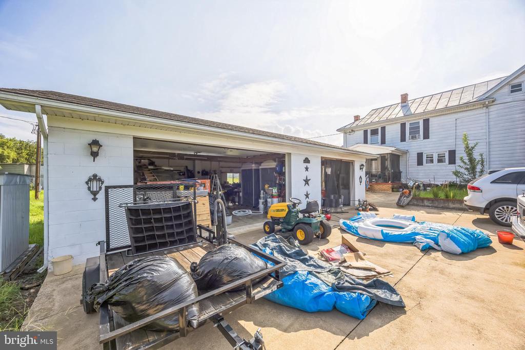 221 KITE HOLLOW RD, STANLEY, Virginia 22851, 4 Bedrooms Bedrooms, ,2 BathroomsBathrooms,Residential,221 KITE HOLLOW RD,VAPA2005200 MLS # VAPA2005200 221 KITE HOLLOW RD, STANLEY, Virginia 22851, 4 Bedrooms Bedrooms, ,2 BathroomsBathrooms,Residential,221 KITE HOLLOW RD,VAPA2005200 MLS # VAPA2005200