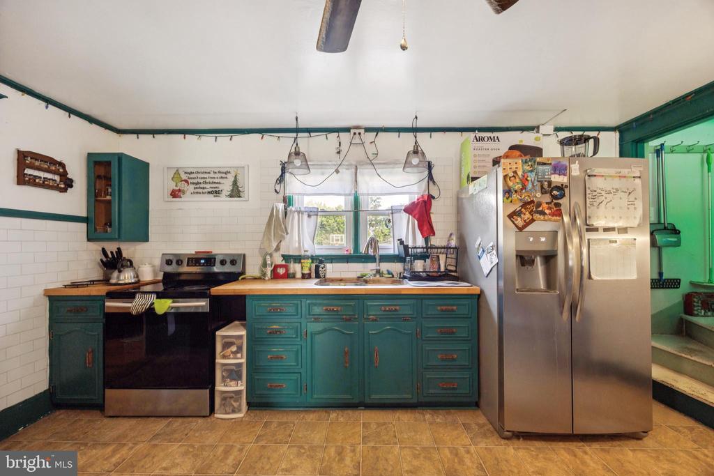 221 KITE HOLLOW RD, STANLEY, Virginia 22851, 4 Bedrooms Bedrooms, ,2 BathroomsBathrooms,Residential,221 KITE HOLLOW RD,VAPA2005200 MLS # VAPA2005200 221 KITE HOLLOW RD, STANLEY, Virginia 22851, 4 Bedrooms Bedrooms, ,2 BathroomsBathrooms,Residential,221 KITE HOLLOW RD,VAPA2005200 MLS # VAPA2005200