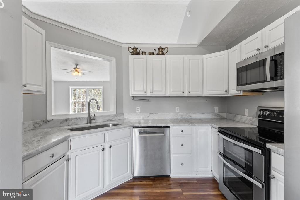 104 CARLYLE CT, LOCUST GROVE, Virginia 22508, 5 Bedrooms Bedrooms, ,3 BathroomsBathrooms,Residential,104 CARLYLE CT,VAOR2013202 MLS # VAOR2013202