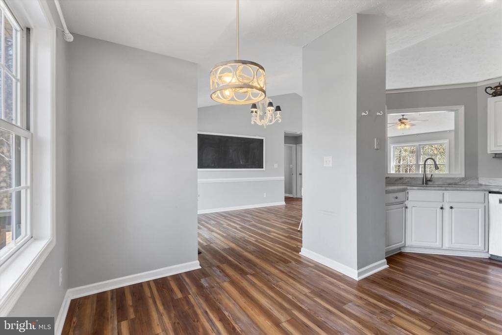 104 CARLYLE CT, LOCUST GROVE, Virginia 22508, 5 Bedrooms Bedrooms, ,3 BathroomsBathrooms,Residential,104 CARLYLE CT,VAOR2013202 MLS # VAOR2013202