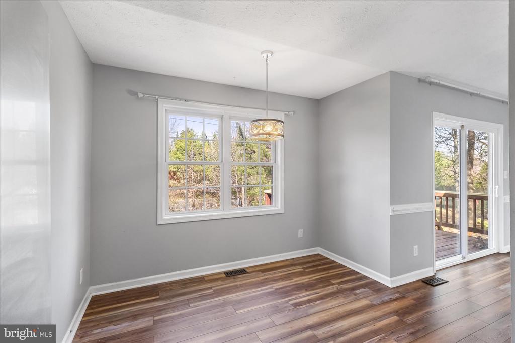 104 CARLYLE CT, LOCUST GROVE, Virginia 22508, 5 Bedrooms Bedrooms, ,3 BathroomsBathrooms,Residential,104 CARLYLE CT,VAOR2013202 MLS # VAOR2013202