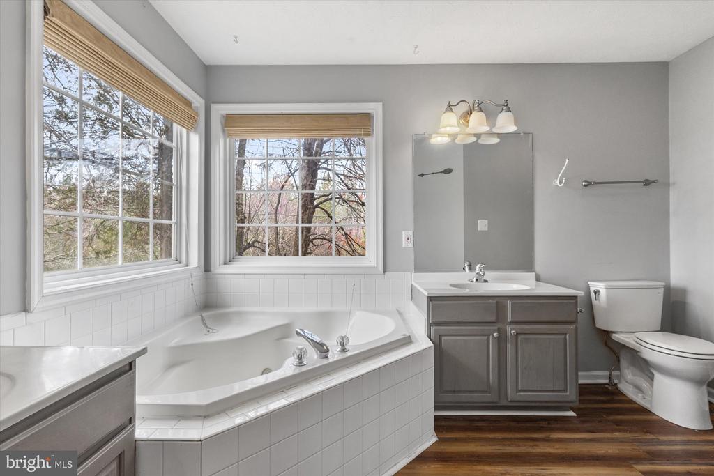 104 CARLYLE CT, LOCUST GROVE, Virginia 22508, 5 Bedrooms Bedrooms, ,3 BathroomsBathrooms,Residential,104 CARLYLE CT,VAOR2013202 MLS # VAOR2013202