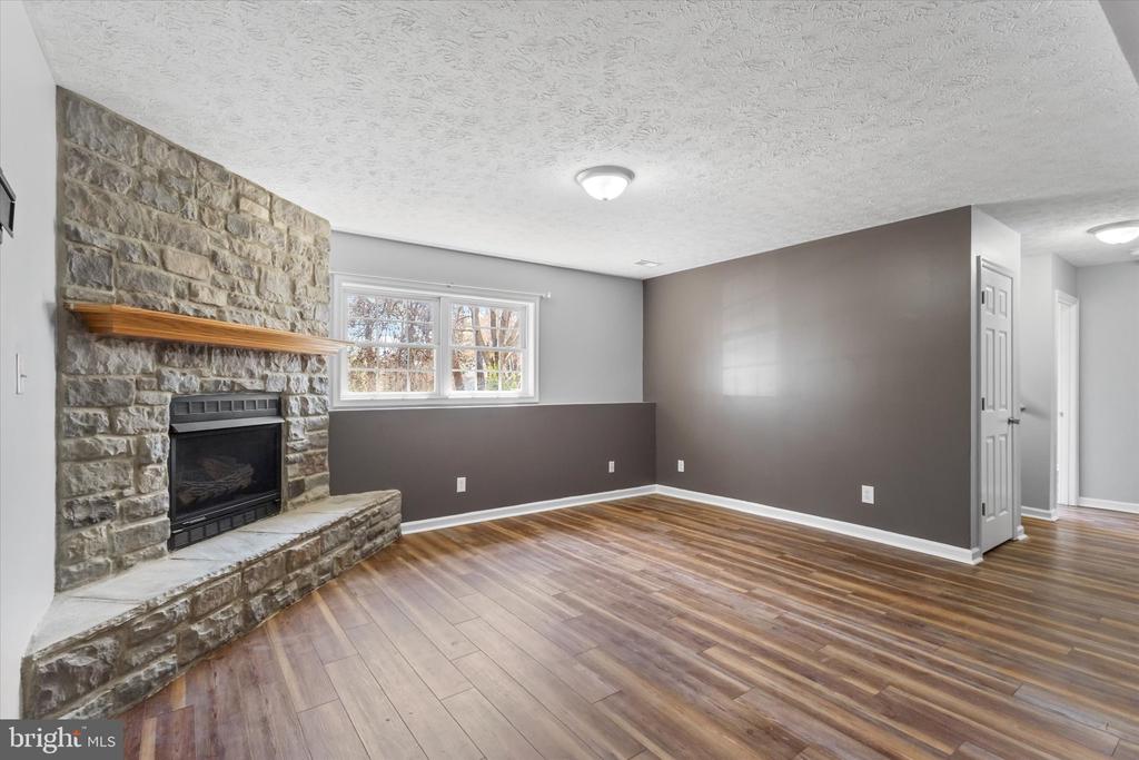 104 CARLYLE CT, LOCUST GROVE, Virginia 22508, 5 Bedrooms Bedrooms, ,3 BathroomsBathrooms,Residential,104 CARLYLE CT,VAOR2013202 MLS # VAOR2013202