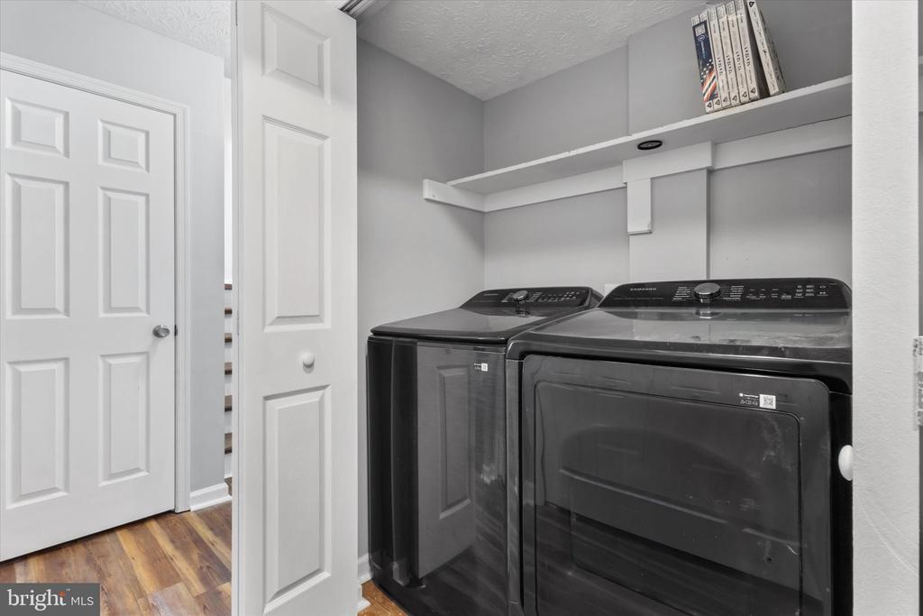 104 CARLYLE CT, LOCUST GROVE, Virginia 22508, 5 Bedrooms Bedrooms, ,3 BathroomsBathrooms,Residential,104 CARLYLE CT,VAOR2013202 MLS # VAOR2013202