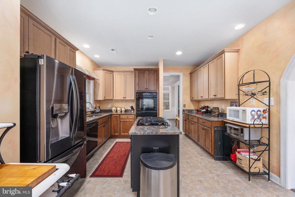 3900 WATER FRONT CT, BUMPASS, Virginia 23024, 3 Bedrooms Bedrooms, ,4 BathroomsBathrooms,Residential,3900 WATER FRONT CT,VASP2039294 MLS # VASP2039294