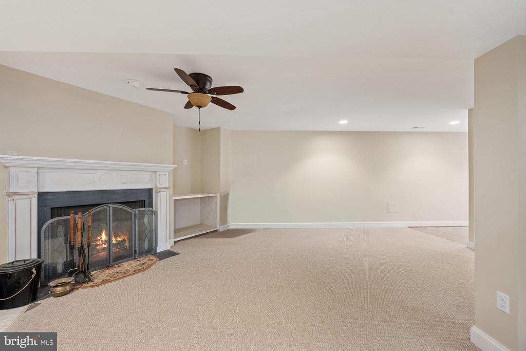 3900 WATER FRONT CT, BUMPASS, Virginia 23024, 3 Bedrooms Bedrooms, ,4 BathroomsBathrooms,Residential,3900 WATER FRONT CT,VASP2039294 MLS # VASP2039294