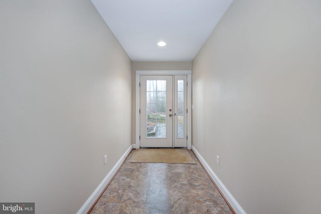 3900 WATER FRONT CT, BUMPASS, Virginia 23024, 3 Bedrooms Bedrooms, ,4 BathroomsBathrooms,Residential,3900 WATER FRONT CT,VASP2039294 MLS # VASP2039294