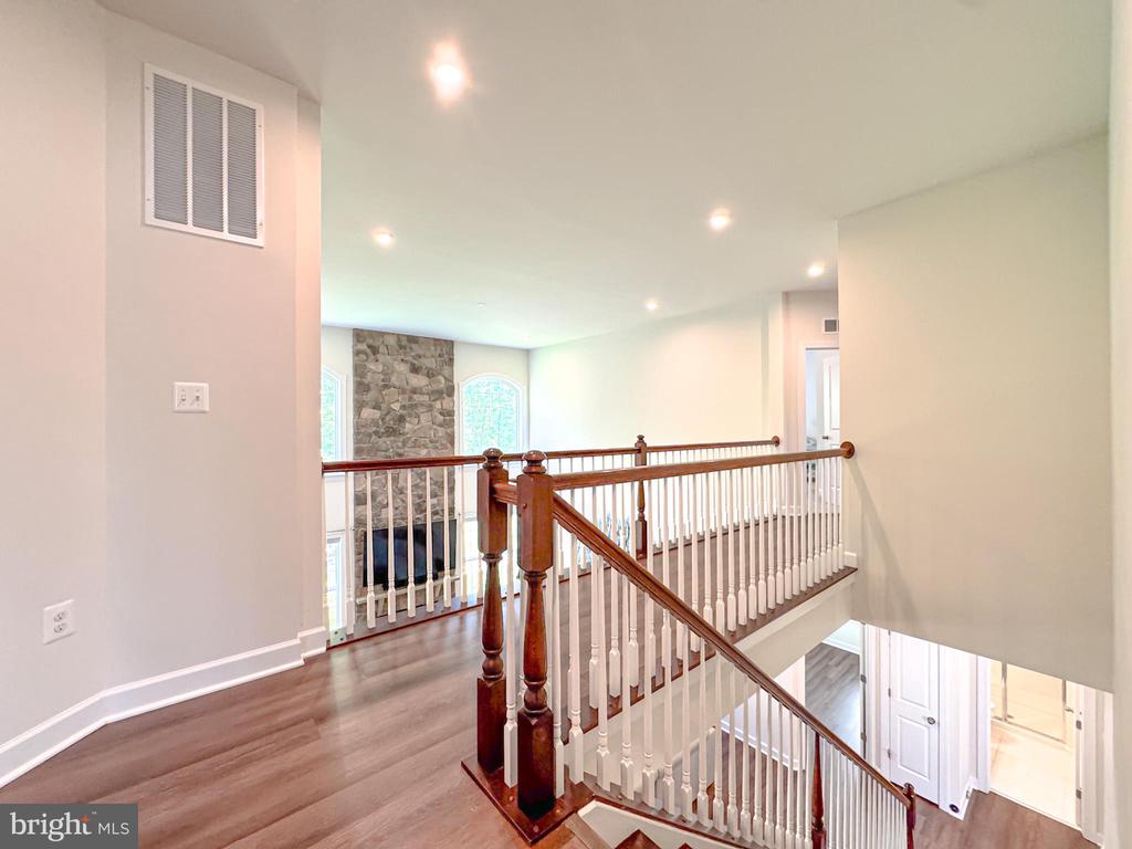 8525 LAROQUE RUN DR, FREDERICKSBURG, Virginia 22407, 5 Bedrooms Bedrooms, ,4 BathroomsBathrooms,Residential,8525 LAROQUE RUN DR,VASP2039226 MLS # VASP2039226