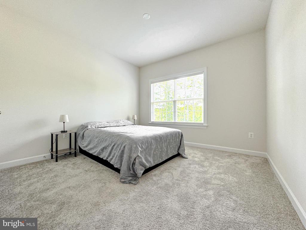 8525 LAROQUE RUN DR, FREDERICKSBURG, Virginia 22407, 5 Bedrooms Bedrooms, ,4 BathroomsBathrooms,Residential,8525 LAROQUE RUN DR,VASP2039226 MLS # VASP2039226