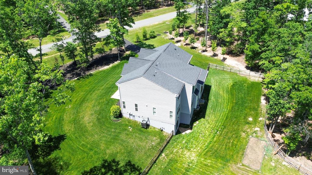 8525 LAROQUE RUN DR, FREDERICKSBURG, Virginia 22407, 5 Bedrooms Bedrooms, ,4 BathroomsBathrooms,Residential,8525 LAROQUE RUN DR,VASP2039226 MLS # VASP2039226