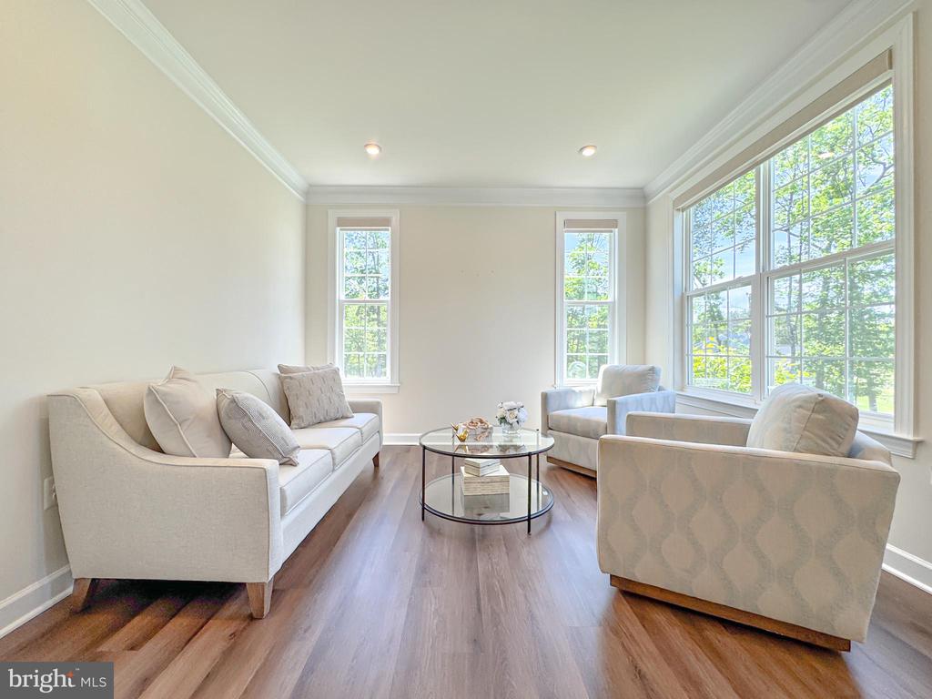 8525 LAROQUE RUN DR, FREDERICKSBURG, Virginia 22407, 5 Bedrooms Bedrooms, ,4 BathroomsBathrooms,Residential,8525 LAROQUE RUN DR,VASP2039226 MLS # VASP2039226