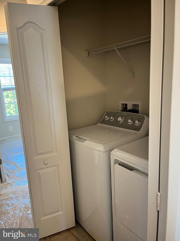 12114 BOWLING FARM CT, FREDERICKSBURG, Virginia 22407, 3 Bedrooms Bedrooms, ,2 BathroomsBathrooms,Residential,12114 BOWLING FARM CT,VASP2040000 MLS # VASP2040000