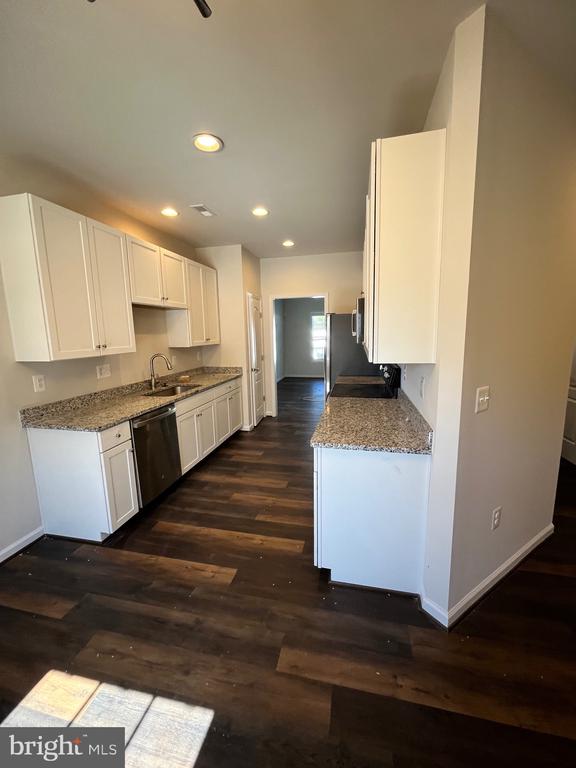 12114 BOWLING FARM CT, FREDERICKSBURG, Virginia 22407, 3 Bedrooms Bedrooms, ,2 BathroomsBathrooms,Residential,12114 BOWLING FARM CT,VASP2040000 MLS # VASP2040000