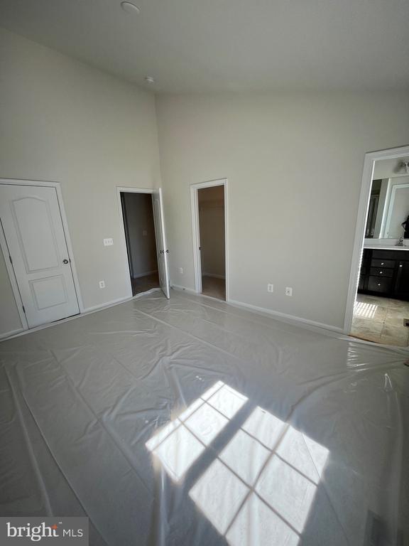 12104 BOWLING FARM CT, FREDERICKSBURG, Virginia 22407, 3 Bedrooms Bedrooms, ,2 BathroomsBathrooms,Residential,12104 BOWLING FARM CT,VASP2039876 MLS # VASP2039876