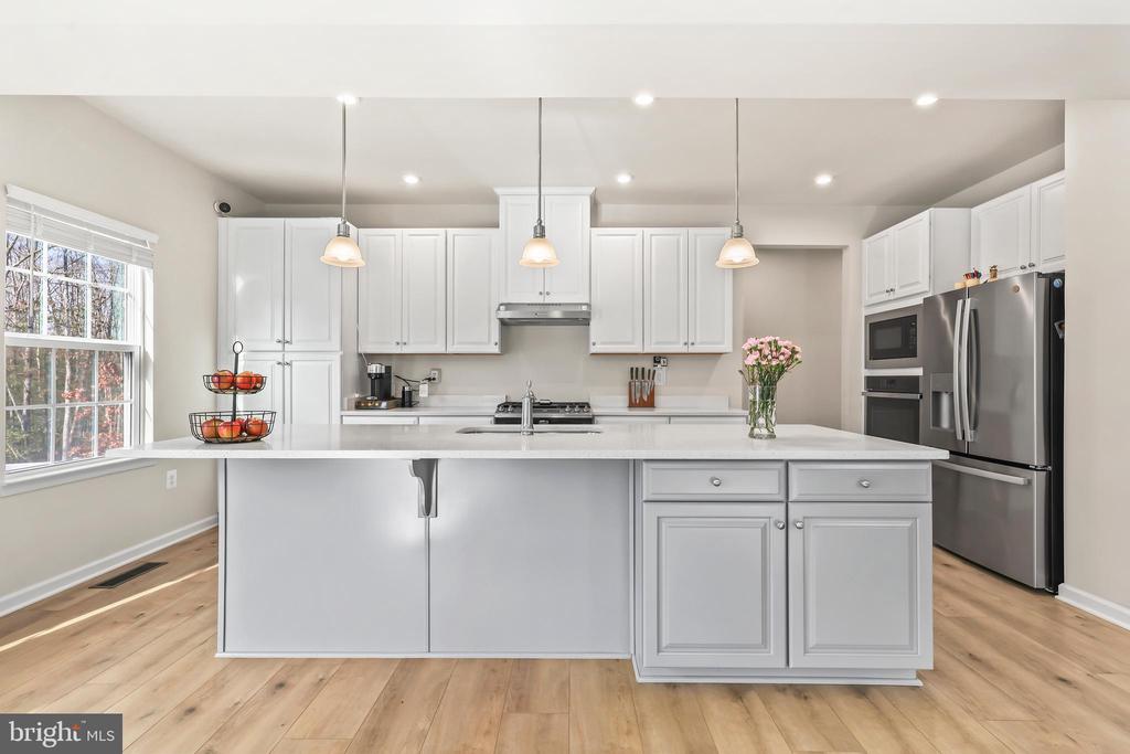 5010 BIRCH LEAF CIR, FREDERICKSBURG, Virginia 22407, 4 Bedrooms Bedrooms, ,4 BathroomsBathrooms,Residential,5010 BIRCH LEAF CIR,VASP2039934 MLS # VASP2039934