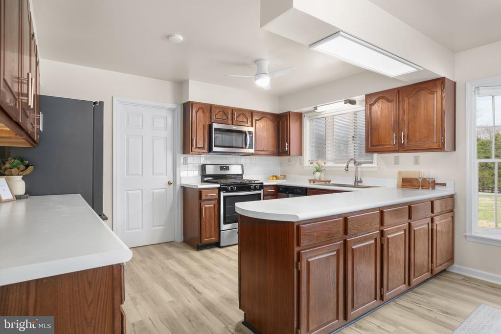 19075 MONTEITH FARM RD, GORDONSVILLE, Virginia 22942, 4 Bedrooms Bedrooms, ,2 BathroomsBathrooms,Residential,19075 MONTEITH FARM RD,VAOR2013612 MLS # VAOR2013612