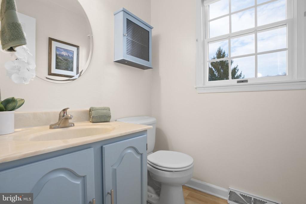 19075 MONTEITH FARM RD, GORDONSVILLE, Virginia 22942, 4 Bedrooms Bedrooms, ,2 BathroomsBathrooms,Residential,19075 MONTEITH FARM RD,VAOR2013612 MLS # VAOR2013612