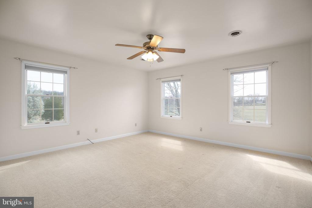 19075 MONTEITH FARM RD, GORDONSVILLE, Virginia 22942, 4 Bedrooms Bedrooms, ,2 BathroomsBathrooms,Residential,19075 MONTEITH FARM RD,VAOR2013612 MLS # VAOR2013612