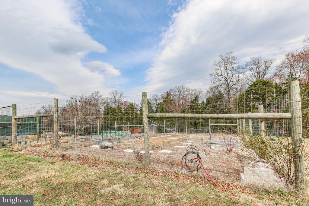 19075 MONTEITH FARM RD, GORDONSVILLE, Virginia 22942, 4 Bedrooms Bedrooms, ,2 BathroomsBathrooms,Residential,19075 MONTEITH FARM RD,VAOR2013612 MLS # VAOR2013612