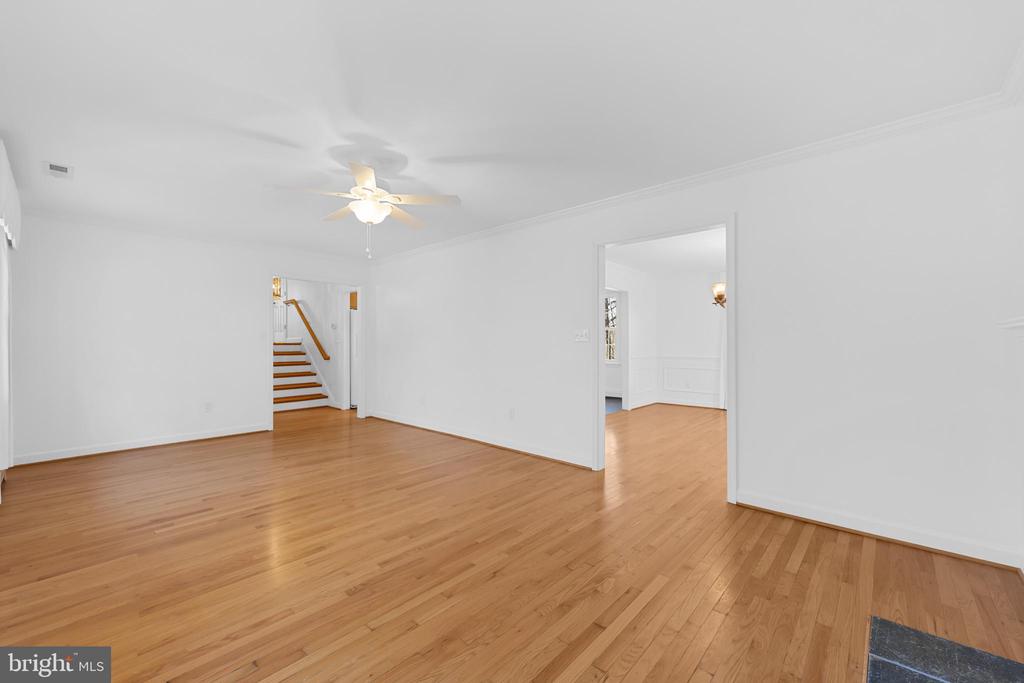 2513 HILLWOOD PL, CHARLOTTESVILLE, Virginia 22901, 4 Bedrooms Bedrooms, ,2 BathroomsBathrooms,Residential,2513 HILLWOOD PL,VACO2000220 MLS # VACO2000220