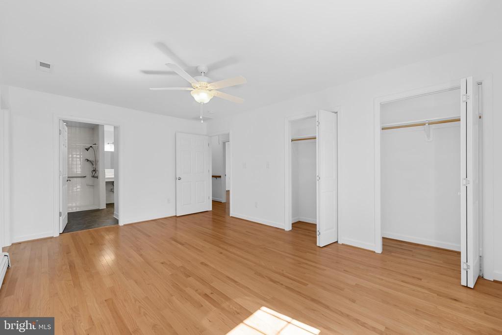 2513 HILLWOOD PL, CHARLOTTESVILLE, Virginia 22901, 4 Bedrooms Bedrooms, ,2 BathroomsBathrooms,Residential,2513 HILLWOOD PL,VACO2000220 MLS # VACO2000220