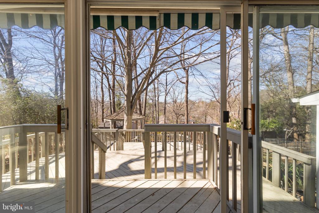 2513 HILLWOOD PL, CHARLOTTESVILLE, Virginia 22901, 4 Bedrooms Bedrooms, ,2 BathroomsBathrooms,Residential,2513 HILLWOOD PL,VACO2000220 MLS # VACO2000220