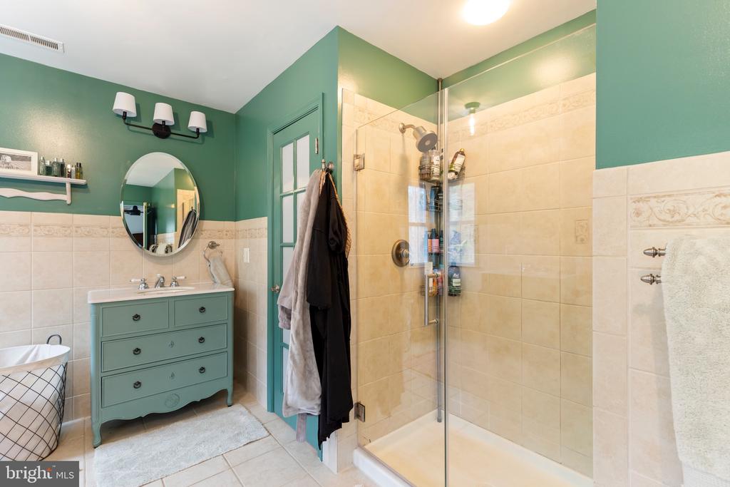 4752 GREENE LOVE LN, MARSHALL, Virginia, 4 Bedrooms Bedrooms, ,3 BathroomsBathrooms,Residential,4752 GREENE LOVE LN,VAFQ2020994 MLS # VAFQ2020994