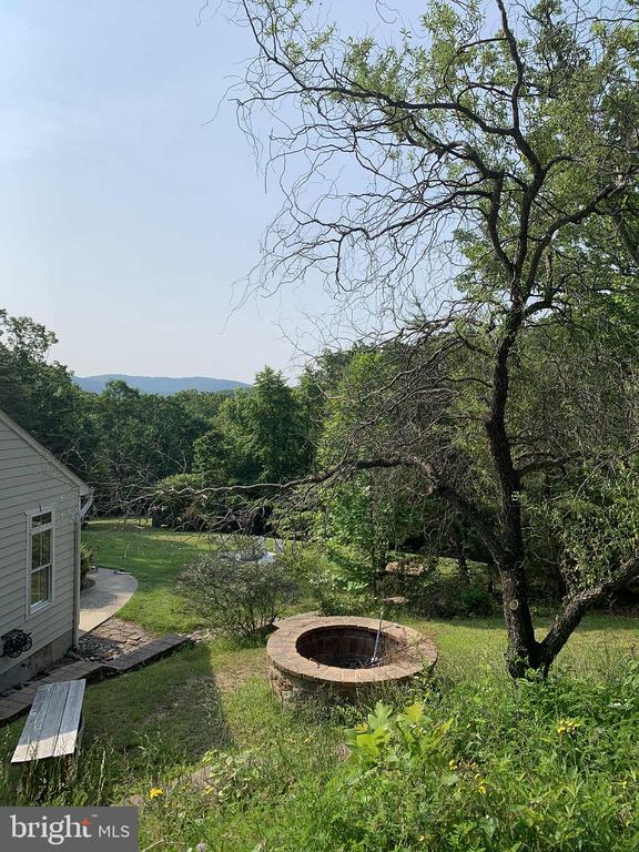 4752 GREENE LOVE LN, MARSHALL, Virginia, 4 Bedrooms Bedrooms, ,3 BathroomsBathrooms,Residential,4752 GREENE LOVE LN,VAFQ2020994 MLS # VAFQ2020994